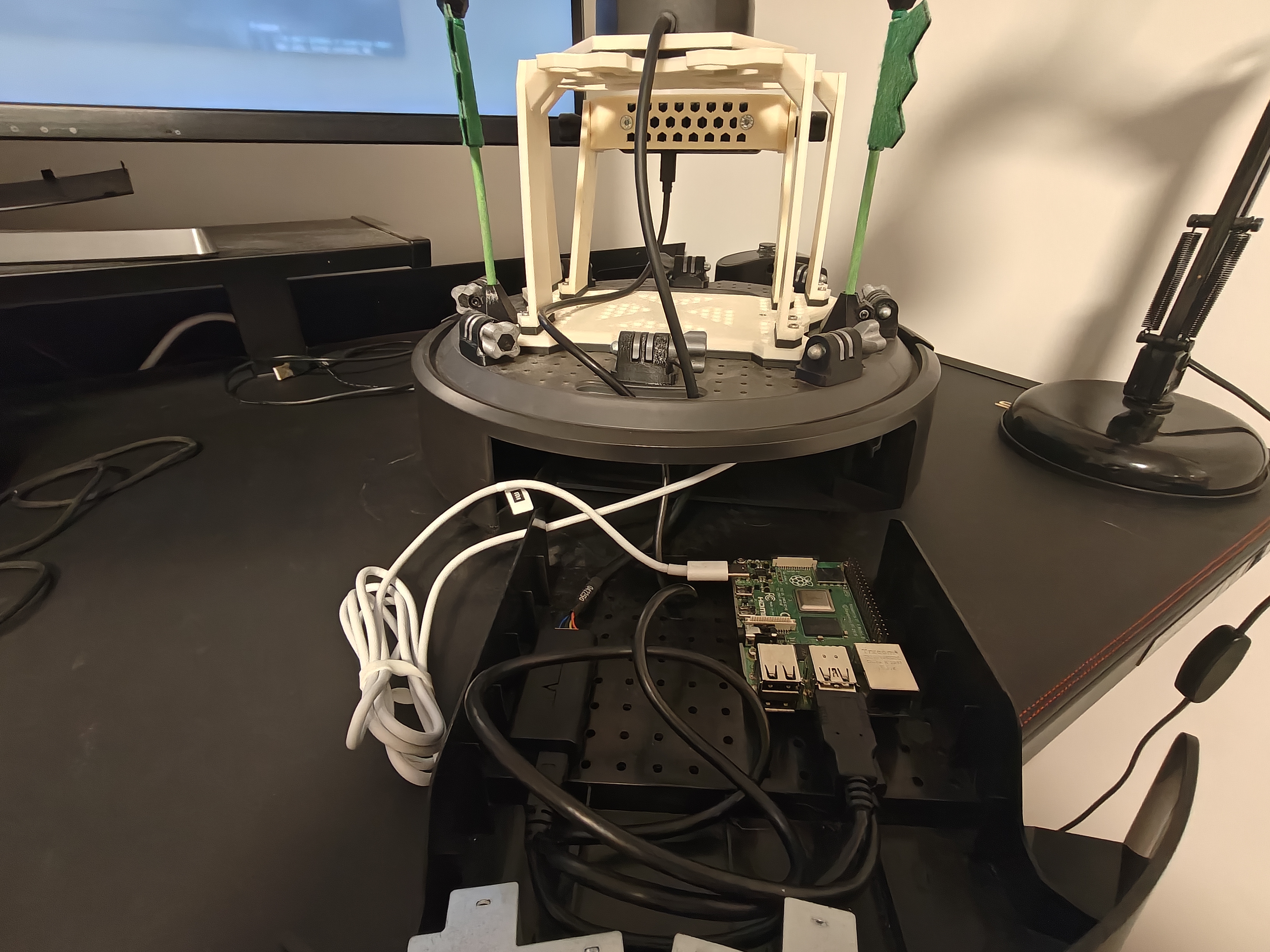 Raspberry Pi 4 on iCreate3